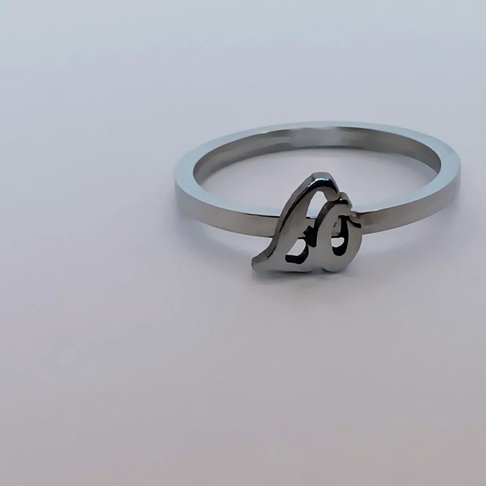 Unbranded Women's Grey and Silver Jewellery